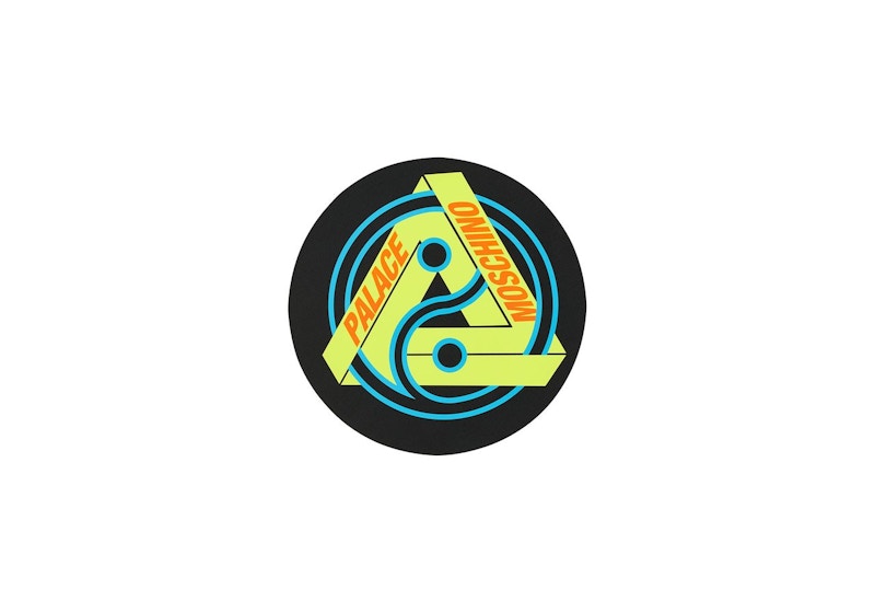 Palace Moschino Slip Mat Tri-Ferg