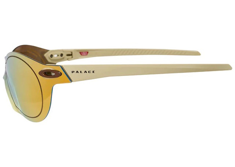 Palace x Oakley Subzero Sunglasses Sand/Prizm 24K