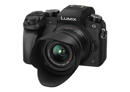 Panasonic LUMIX G7 4K Digital Camera with LUMIX G VARIO 14-42mm + 45-150mm Lenses DMC-G7WK