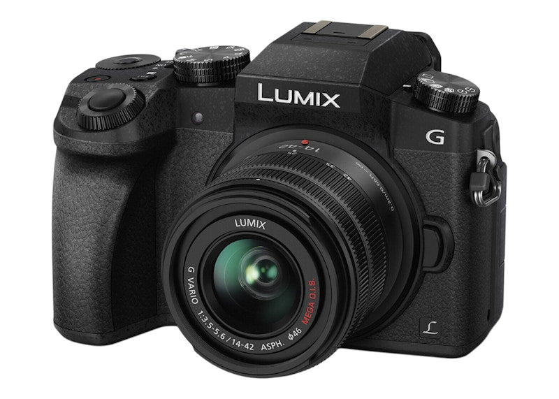 Panasonic LUMIX G7 4K Digital Camera with LUMIX G VARIO 14-42mm + 45-150mm Lenses DMC-G7WK
