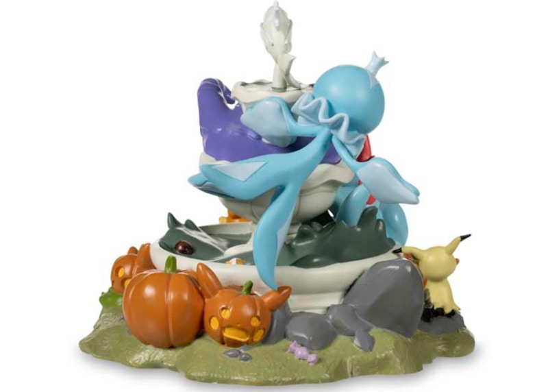 Pokemon Haunted Pokemon Village: Frillish Frightening Fountain Figure Figure