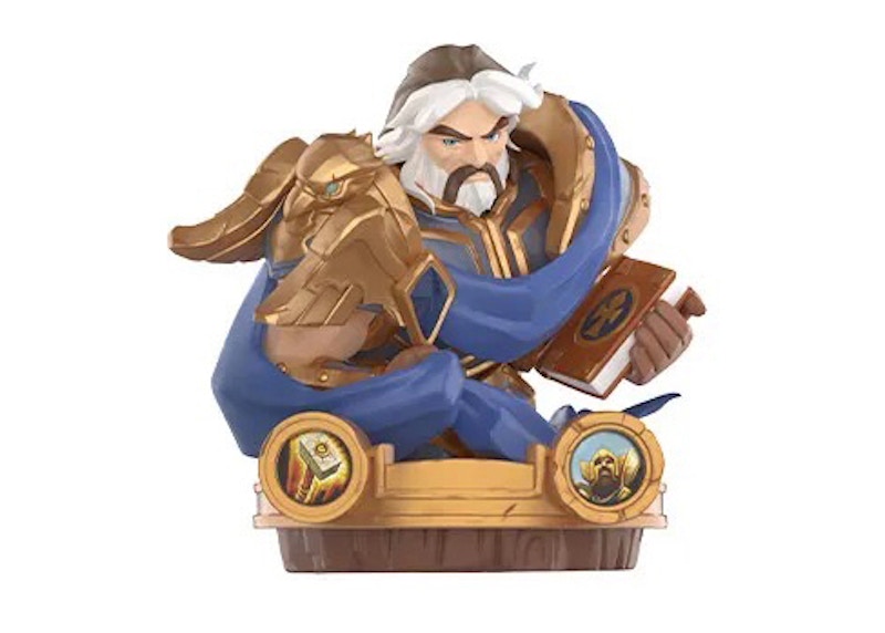 Pop Mart Hearthstone Legends in Tavern Series Uther Lightbringer Figure