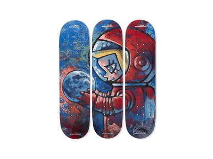 Pop Mart MEGA SPACE MOLLY Hello, Moon Skateboard Deck Set