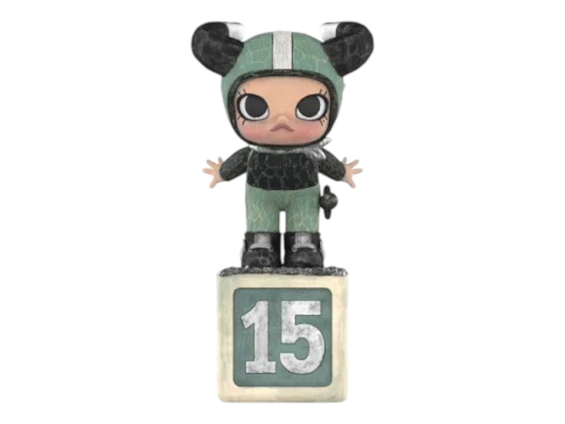 Pop Mart Molly Anniversary Statues Classical Retro 2 Series Tong Niu Fei Tian (Silver Ver.) Figure
