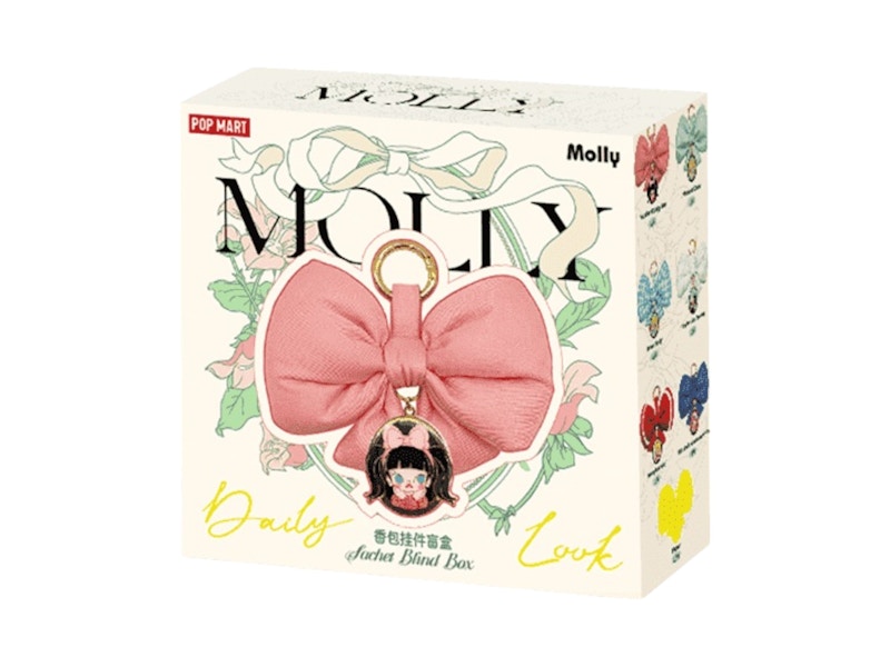 Pop Mart Molly Daily Look Series Sachet Single Blind Box