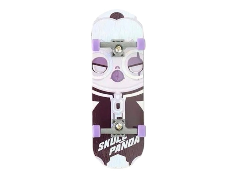 Pop Mart SKULLPANDA Hypepanda Series Stylist Secret Edition Fingerboard