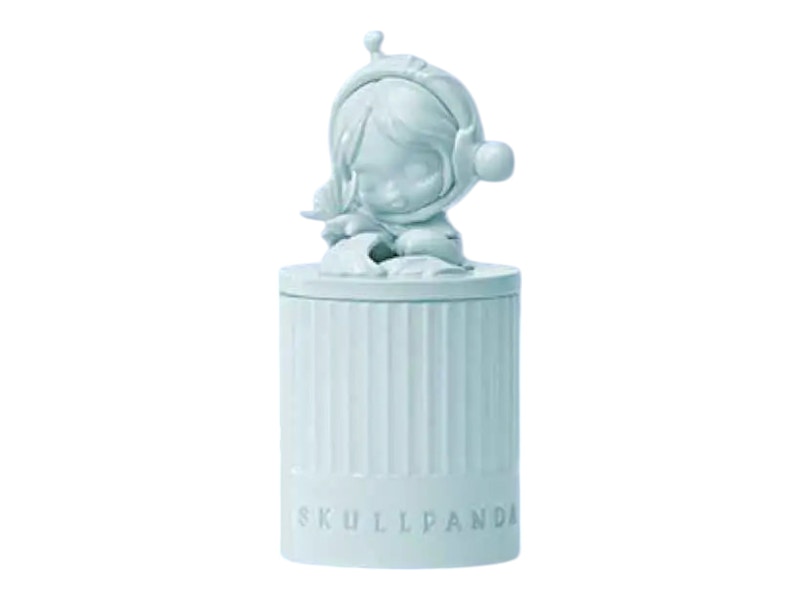 Pop Mart SKULLPANDA The Paradox Series Spin a Cocoon Scented Candle