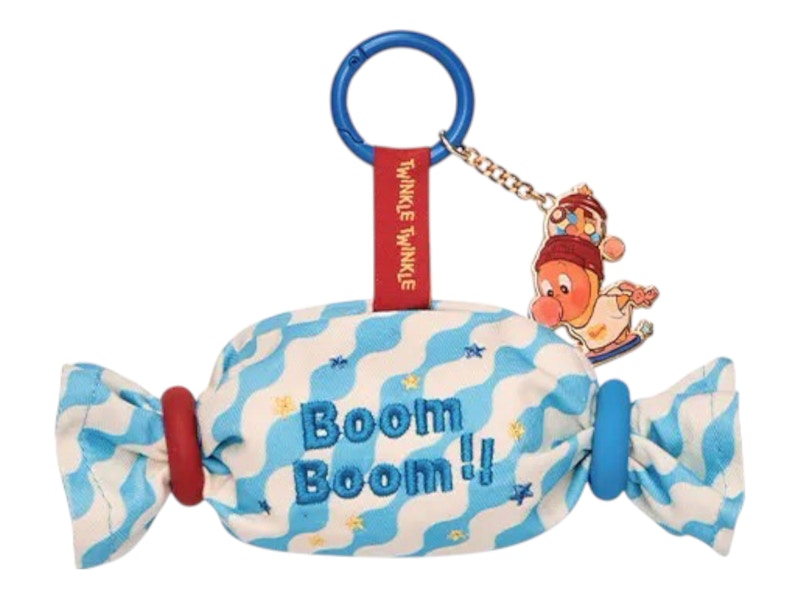 Pop Mart Twinkle Twinkle Be a Little Star Series Blowing Bubblegum Mini Bag Pendant