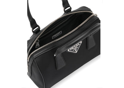 Prada Re-Edition 2005 Nylon Bag Black