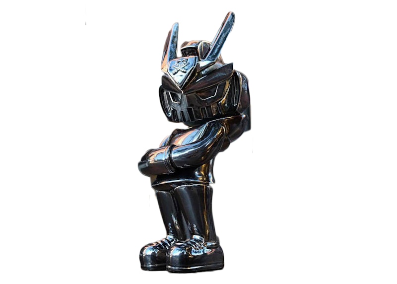 Quiccs x Martian Toys TEQ63 Stealth Chrome Gunmetal Black
