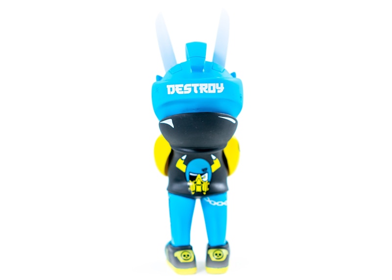 Quiccs x Martian Toys x Serg & Destroy TEQ63 PiraTEQ47 Blue