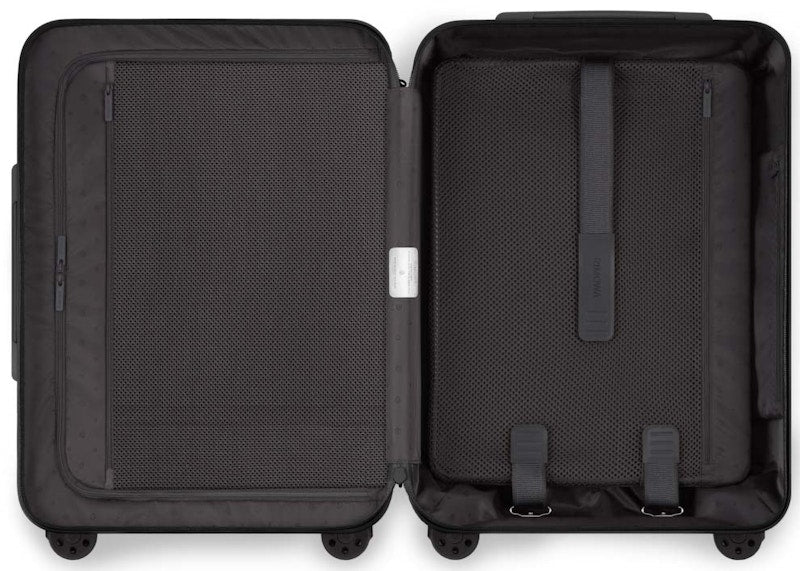 Rimowa Essential Cabin Gloss Black