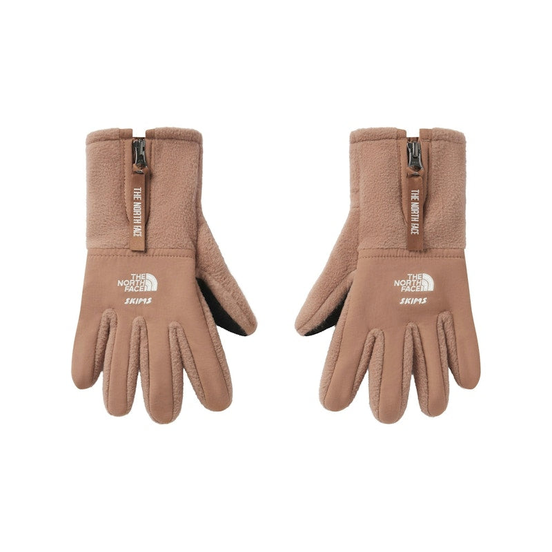SKIMS x TNF Retro Denali Fleece Gloves Sienna