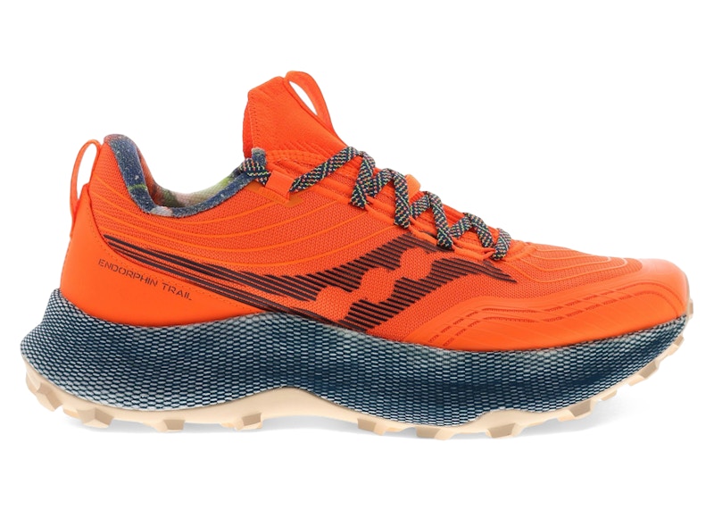 Saucony Endorphin Trail Campfire Story Orange