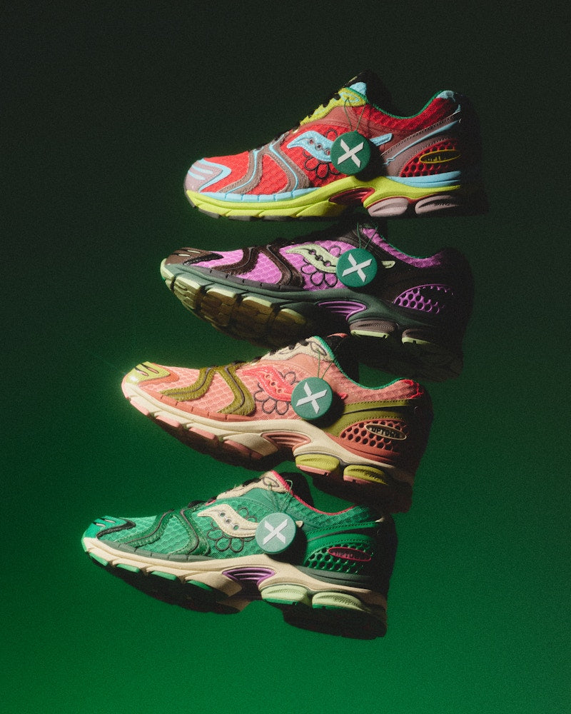 Saucony ProGrid Triumph 4 Flowers Grow Uptown Collection
