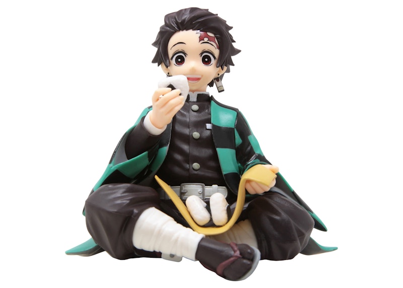 SEGA Demon Slayer Kimetsu No Yaiba Tanjiro Kamado Premium Perching Action Figure Black & Green