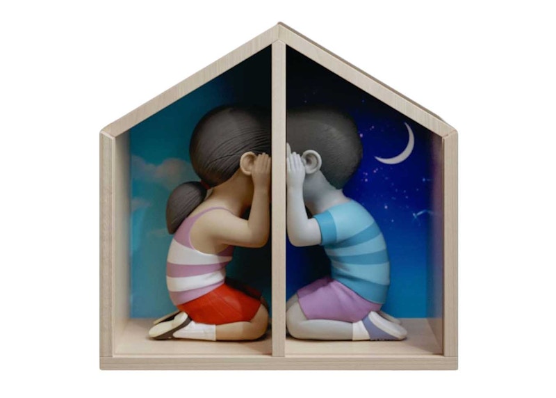 Seth Globe Eye to Eye Figure