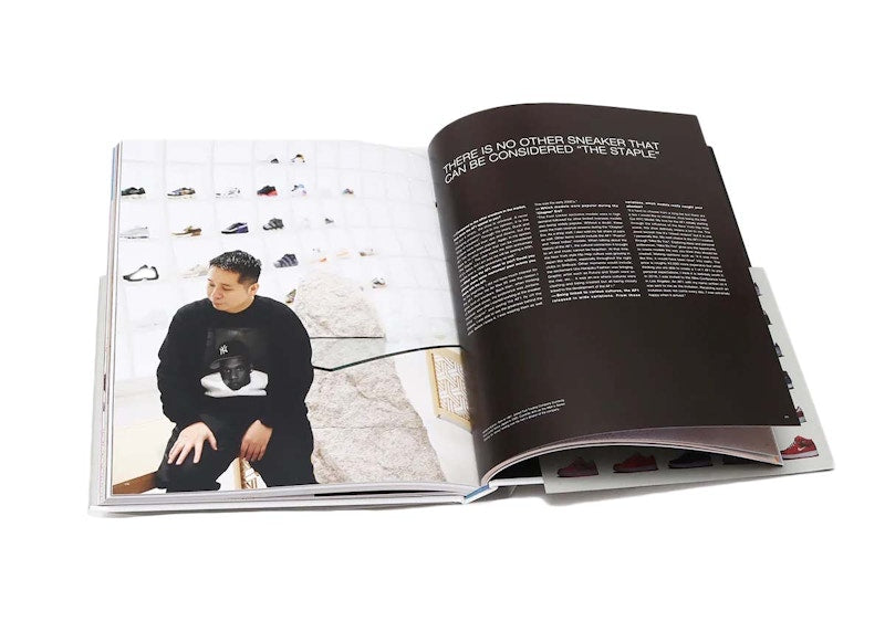 Shoe Master Sneaker Heritage Air Force 1 Book