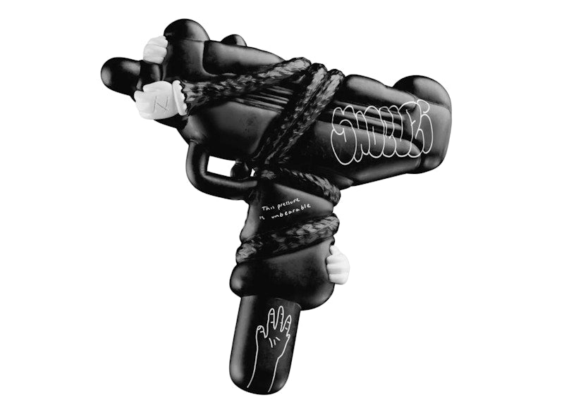 Shoeuzi Clingy Sculpture Black
