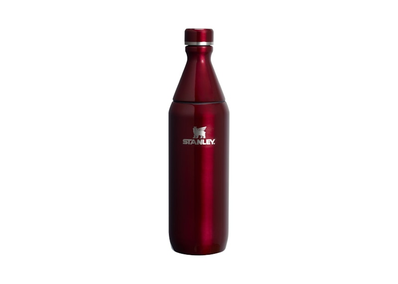 Stanley All Day 20oz Slim Bottle Garnet Shine