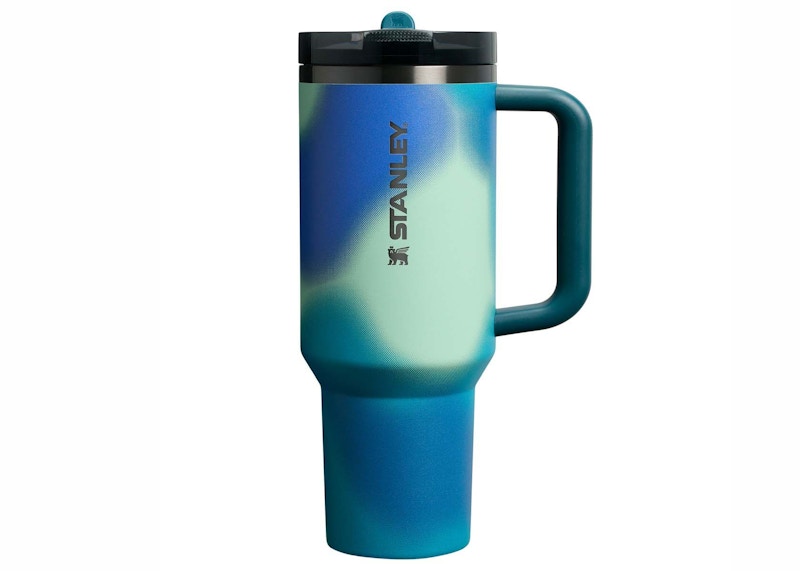 Stanley The Frequency Collection Flowstate Quencher 40oz Tumbler Coastal Teal Motion