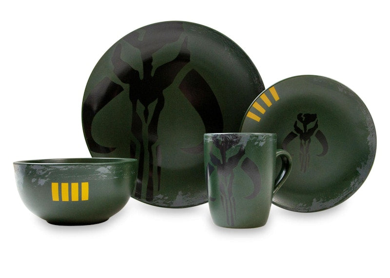 Star Wars Boba Fett Mandalorian Stoneware Plates & Bowl 4-Piece Set
