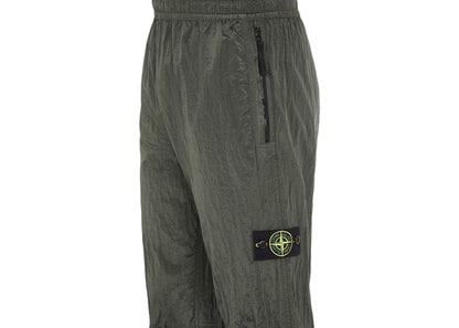 Stone Island Regular Fit Sweatpants in Nylon Musk Green