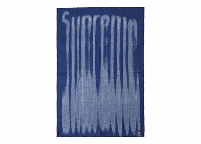 Supreme Blurred Logo Blanket Blue