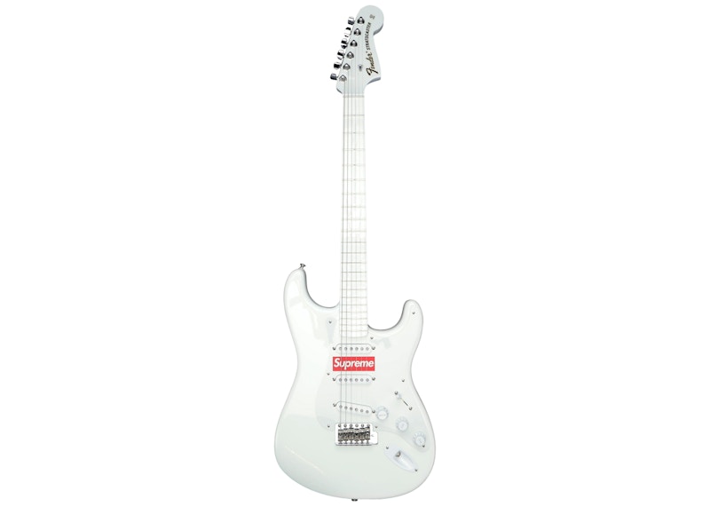 Supreme Fender Stratocaster White