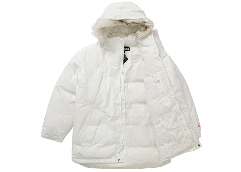 Supreme GORE-TEX 700-Fill Down Parka (FW21) White