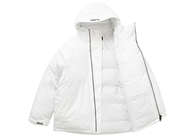 Supreme GORE-TEX 700-Fill Down Parka (FW23) White