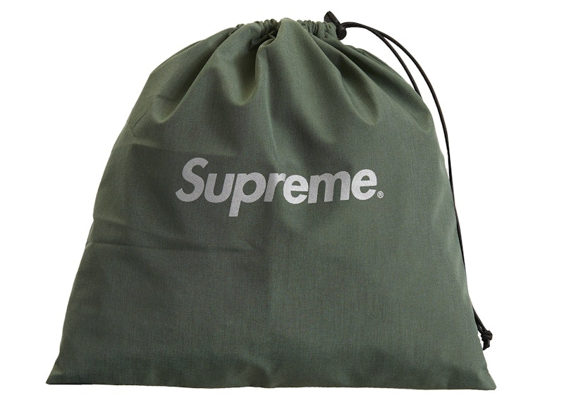 Supreme GORE-TEX Poncho Olive