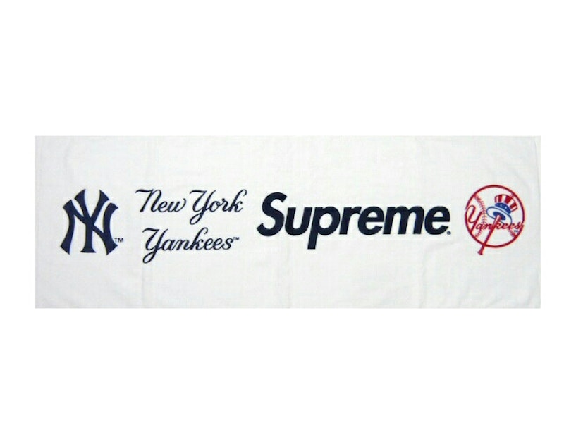 Supreme New York Yankees Hand Towel White