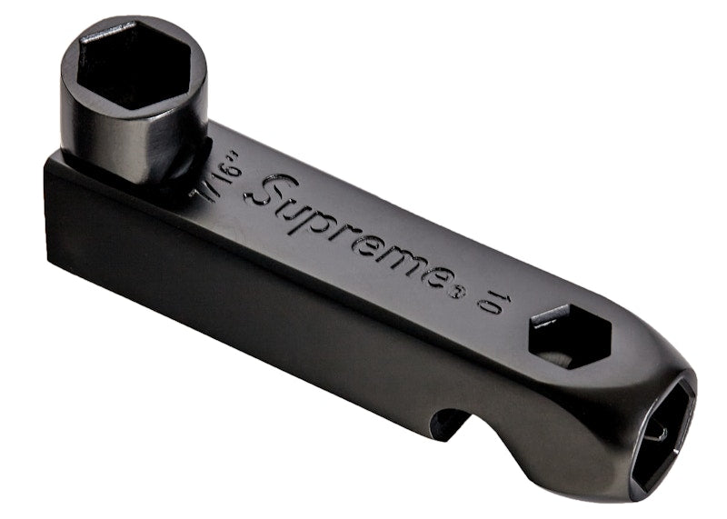 Supreme Pipe Skate Key Black