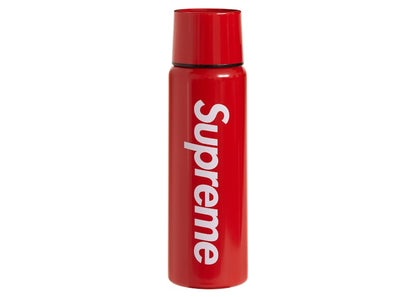 Supreme SIGG Vacuum Insulated 0.75L Bottle Red