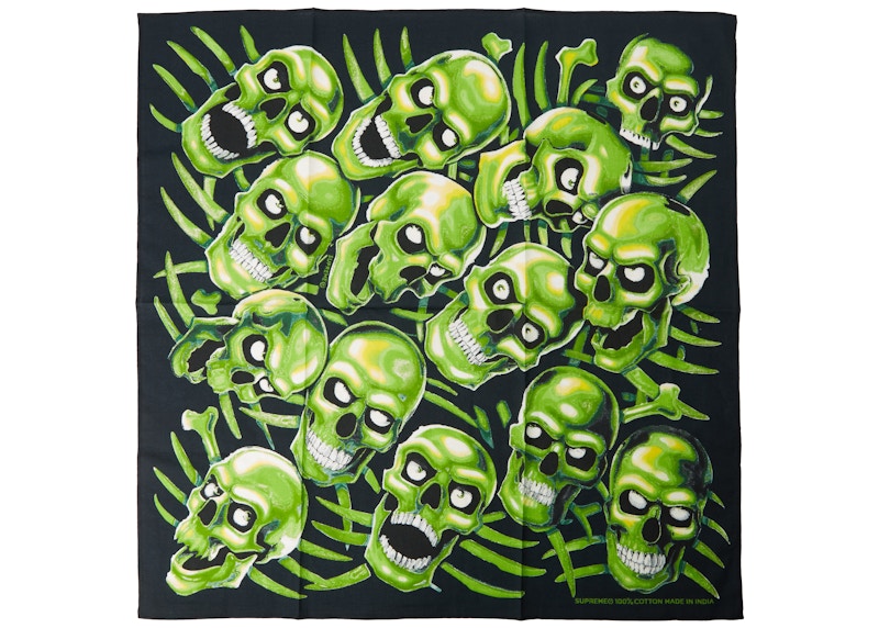 Supreme Skull Pile Bandana Green