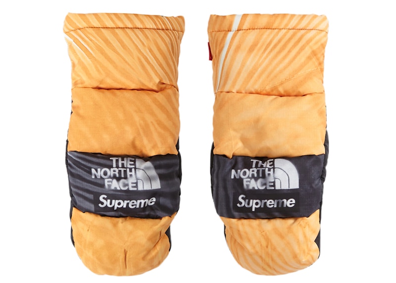 Supreme The North Face Printed Montana Trompe L'oeil Mitt Yellow