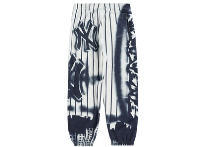 Supreme x New York Yankees Airbrush Sweatpant White