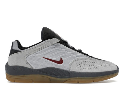 Nike SB Vertebrae Light Smoke Grey Dark Smoke Grey Black Dark Team Red