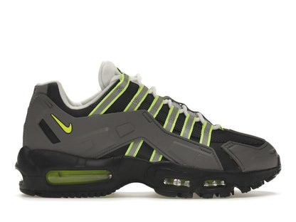 Nike NDSTRKT Air Max 95 Neon