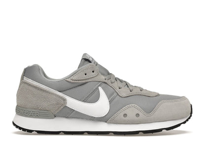 Nike Venture Runner Light Solar Flare Heather