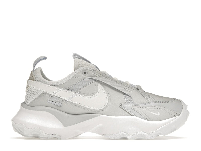 Nike TC 7900 Premium 2 Photon Dust Photon Dust Grey Fog White (Women's)