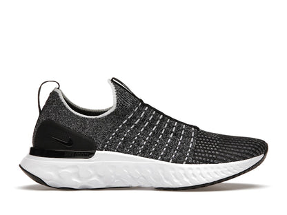 Nike React Phantom Run Flyknit 2 Oreo (Women's)