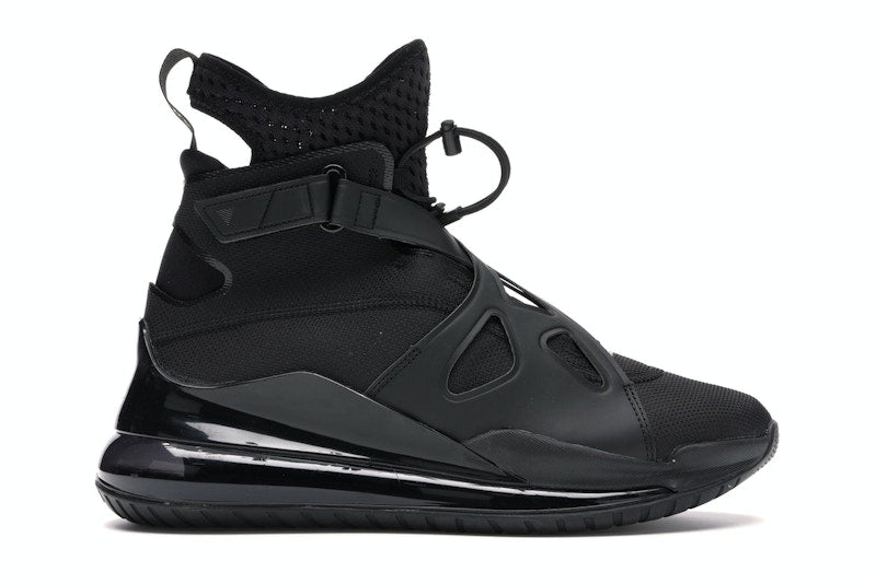 Jordan Air Latitude 720 Triple Black (Women's)