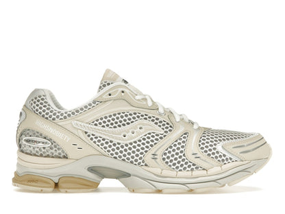 Saucony ProGrid Triumph 4 Highsnobiety Cream