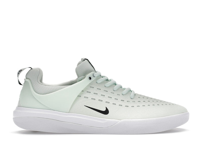 Nike SB Zoom Nyjah 3 Barely Green