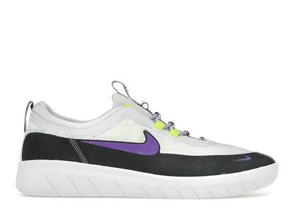 Nike SB Nyjah Free 2 Black Wild Berry