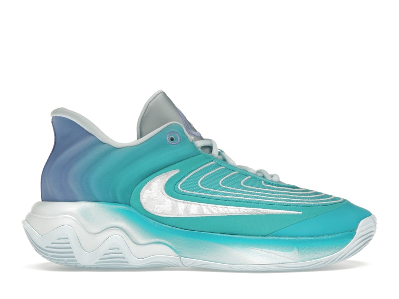 Nike Giannis Immortality 4 Christmas