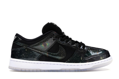 Nike SB Dunk Low 420 Intergalactic