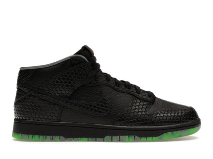 Nike Dunk Mid Premium Halloween Headless Horseman